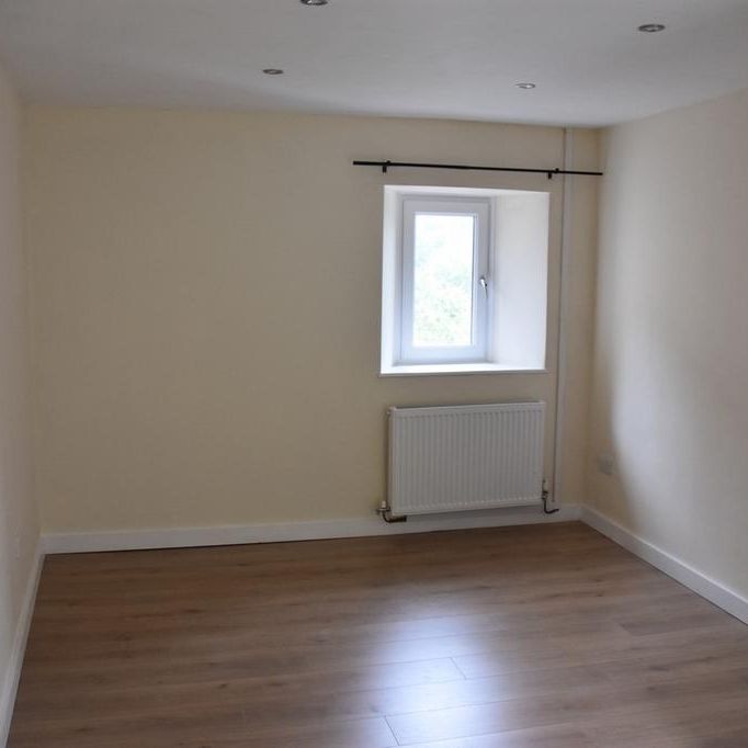 2 bedroom cottage to rent - Photo 1