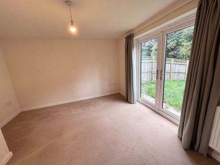 Canister Close, Hull - Photo 2