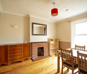 5 bedroom detached house to rent - Photo 3