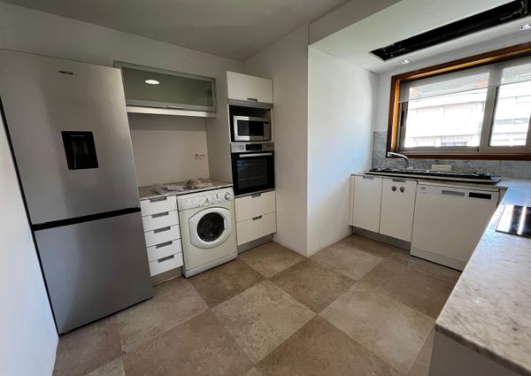 Apartamento T3 Duplex em pleno centro da cidade na Urbanização da Forca - Aveiro