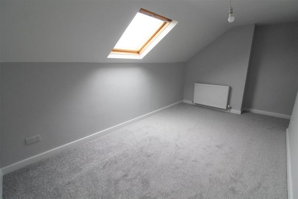 4 bedroom terraced house to rent - Photo 1