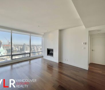 Condo in Downtown Vancouver, BC - Photo 1