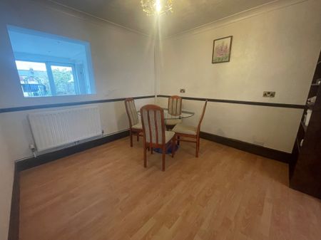 Ferndale Road, Swindon - Photo 2