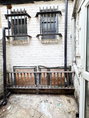 Holloway Road, N19, London - Photo 1