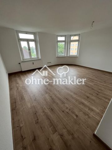 Erstbezug nach Renovierung - Helle 3-Raumwohnung mit Dusche und Badewanne im - Photo 2