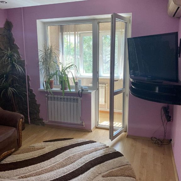 Garsoniera de inchiriat in zona Aparatorii Patriei - Fotografie 1