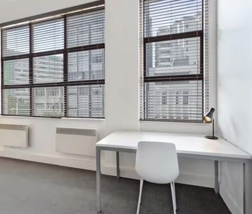 Living With Style - Photo 1