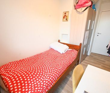 Ongemeubeld- instapklaar 2-kamer appartement met 2 terrassen op wan... - Photo 2