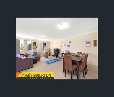 Open plan living - Photo 4