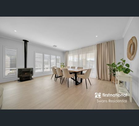 19 Badminton Cross, The Vines, WA 6069 - Photo 4