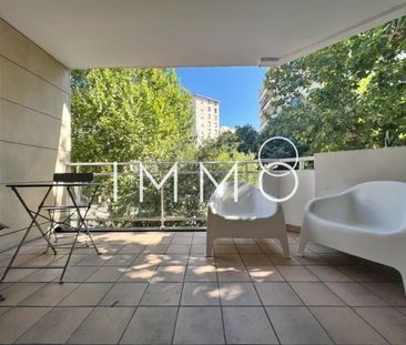 Location Appartement 2 pièces 34m² MARSEILLE 6ème - Photo 6