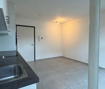 Appartement te huur in Mechelen-aan-de-Maas voor € 725 met 1 slaapk... - Photo 2