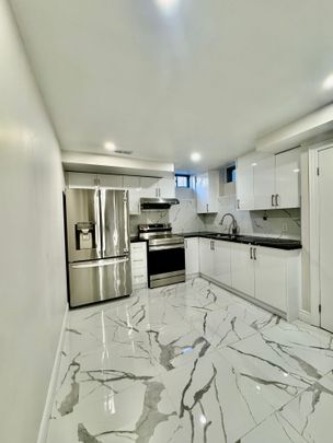 For Lease - 51 Murray Leonard Lane Unit# (Basement Apartment), East Gwillimbury, Ontario - Photo 1