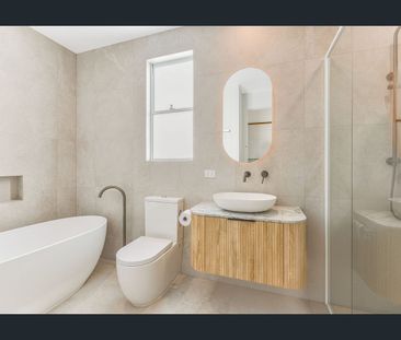 2/25C Winders Avenue, Tugun, Qld 4224 - Photo 4