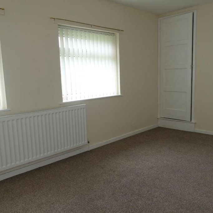 2 bedroom semi-detached house to rent - Photo 1