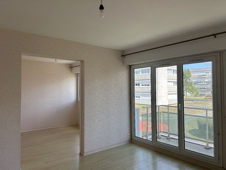 Location Appartement 3 pièces 70m² COGNAC 16100 - Photo 2