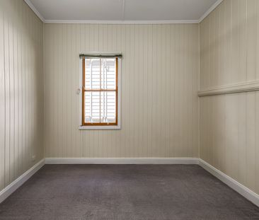 Spacious home with flexibility on CBD fringe - Photo 6