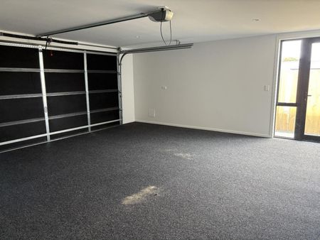 'Lock it in' in Lockerbie - Photo 3