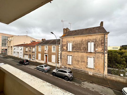 Location appartement 3 pièces, 69.61m², La Roche-sur-Yon - Photo 1