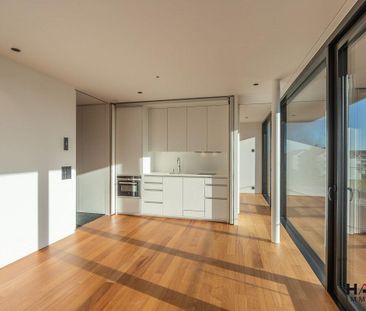 attractive / modern 2-room attic apartment - Photo 2