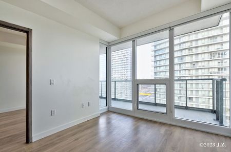 For Lease - 95 Mcmahon Drive Unit# 2301, Toronto, Ontario - Photo 5