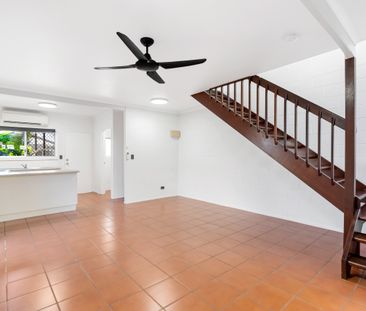 Modern Townhouse to call Home! - Photo 3