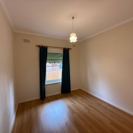 Spacious Family Home in Highly Sought-After Location - Photo 3