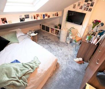 School View, Hyde Park, Leeds, LS6 - Photo 5