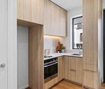 The Hadlow - Ground Level Studio - Photo 3