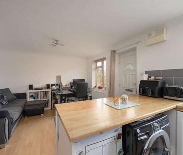 Lavender Close, Chestfield, Whitstable, CT5 - Photo 2