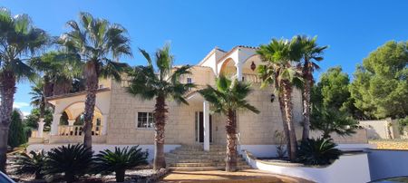 5 Bedrooms Detached villa in La Nucia Alicante (Costa Blanca) - Photo 5