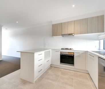 6/1 Village Way Pakenham VIC - Photo 6