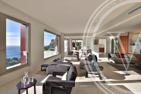 Tout savoir sur cette maison dans le quartier Col de Villefranche, à Villefranche-sur-Mer - Photo 2