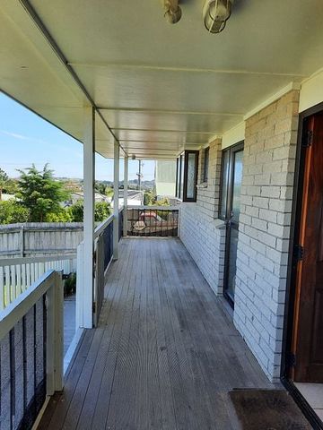 Sunny & warm with fantastic views. Pet friendly. - Photo 4