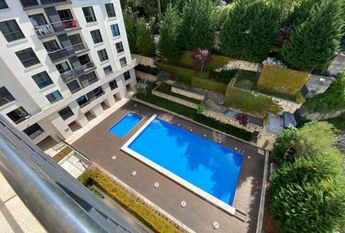 3 Bedroom Apartment with swimming pool, Benfica, Lisboa