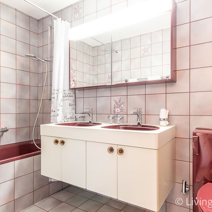 2 Zimmer, 42 m², 1. Stock - Photo 1