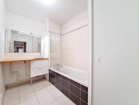 Location Appartement 3 pièces 54m² DIJON 21000 - Photo 4