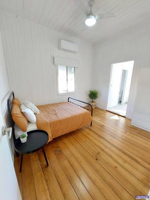 Furnished & Utilities 4 Bedroom Home - 1 Room Available - Photo 1
