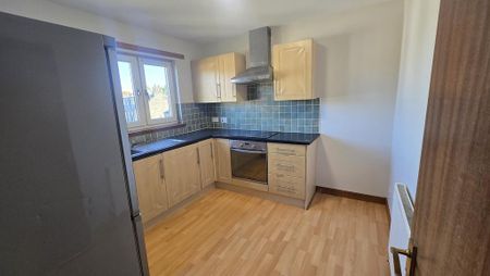 2 bedroom flat to rent - Photo 5
