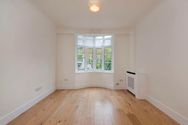 Grove End Gardens, Grove End Road, St John's Wood, London, NW8 - Photo 1