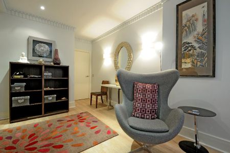 Russell Square, London, WC1B 5ER - Photo 2
