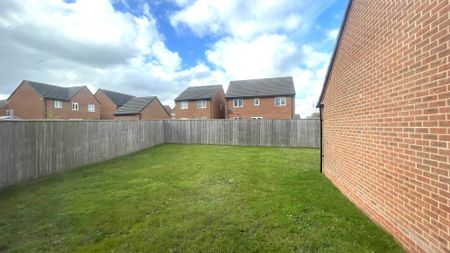 Tyneham Way, Preston - Photo 2