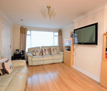 The Green, Chalvey, Slough,SL1 - Photo 4