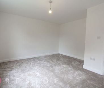 Dell Road, Shawclough, Rochdale - Photo 2