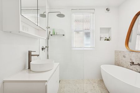 2/5 Manion Avenue, Rose Bay NSW 2029 - Apartment For Rent | Domain - Photo 5