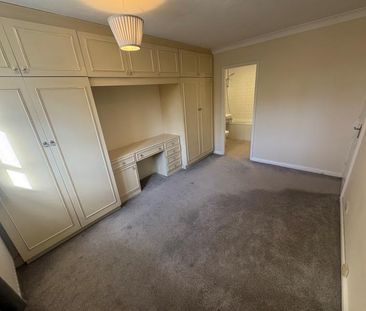 Albury Road, Surrey, GU1 - Photo 5