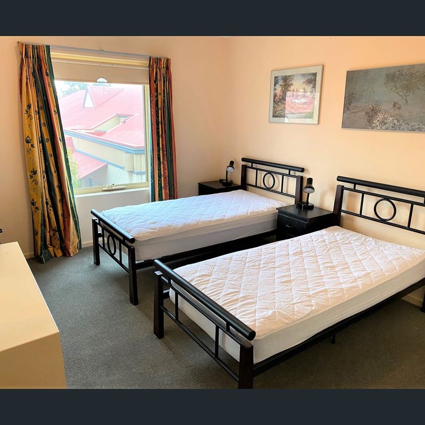 27D/17 Eden Street, Adelaide, SA 5000 - Photo 1