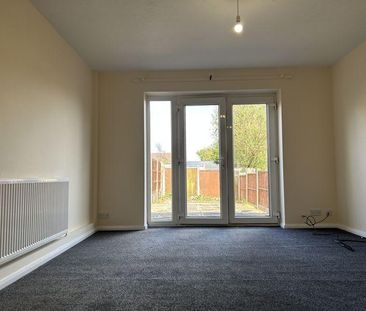 2 bedroom townhouse to rent - Photo 1