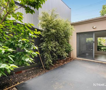 1/19 Bourke Street, RINGWOOD - Photo 3