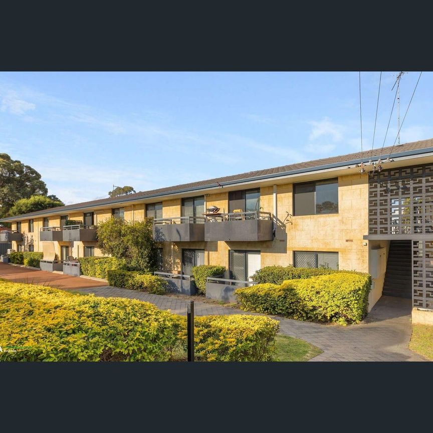5/246 Healy Road, Hamilton Hill, WA 6163 - Photo 1